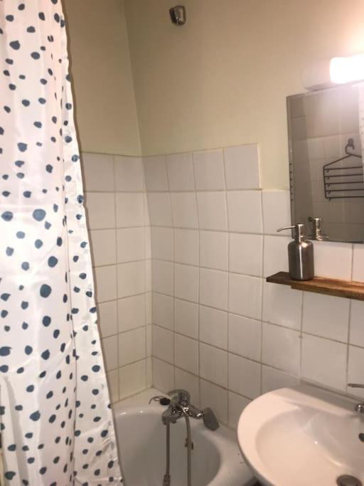 Appartement En Duplex Situe A La Limite Tours Saint-Pierre-des-Corps Εξωτερικό φωτογραφία